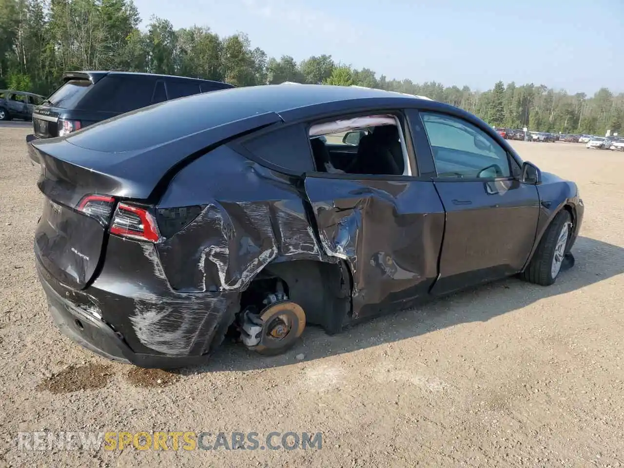 3 Photograph of a damaged car 7SAYGDEE9RF079616 TESLA MODEL Y 2024