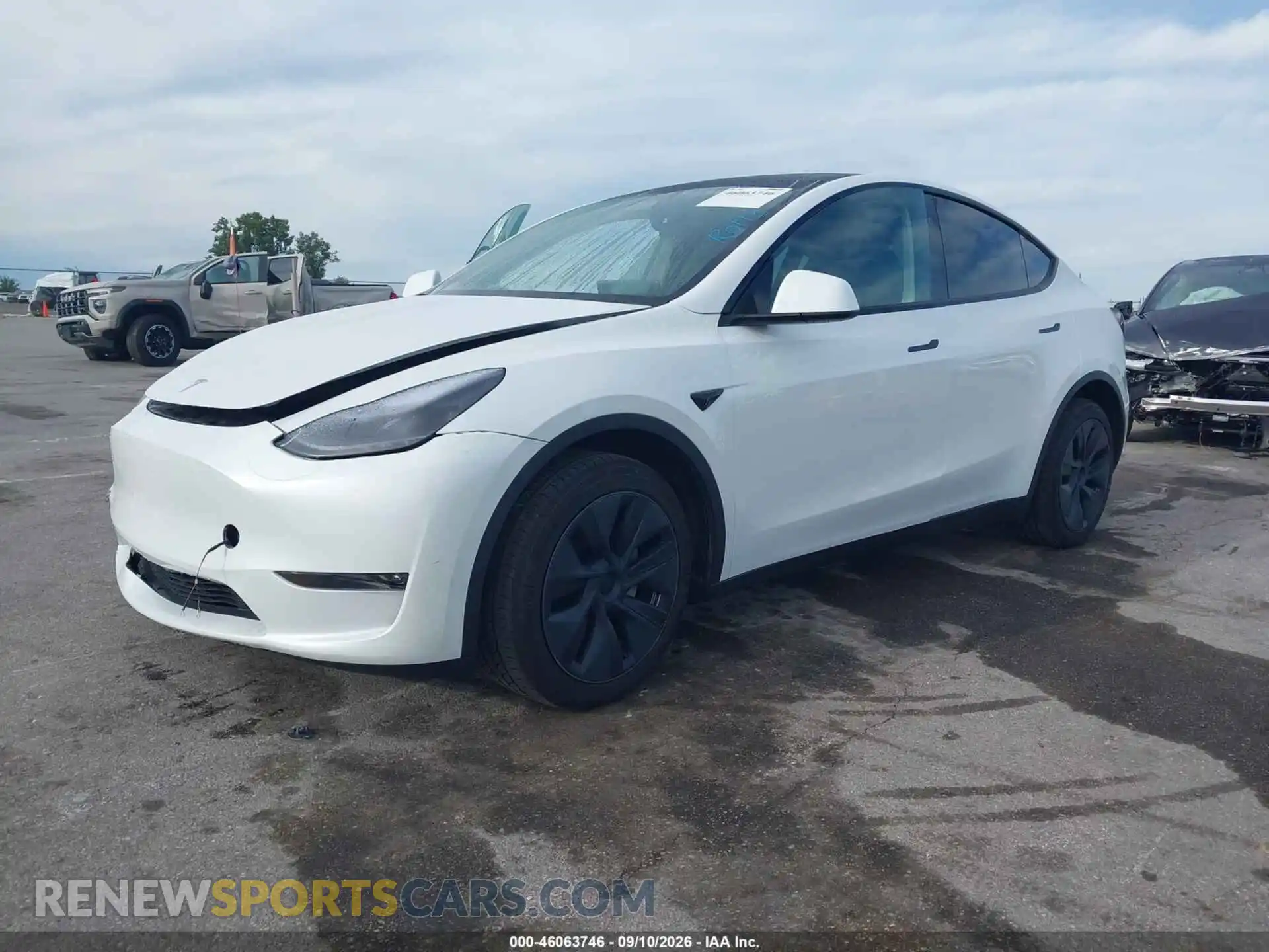 2 fotografías del automóvil dañado 7SAYGDEE9RF150684 TESLA MODEL Y 2024