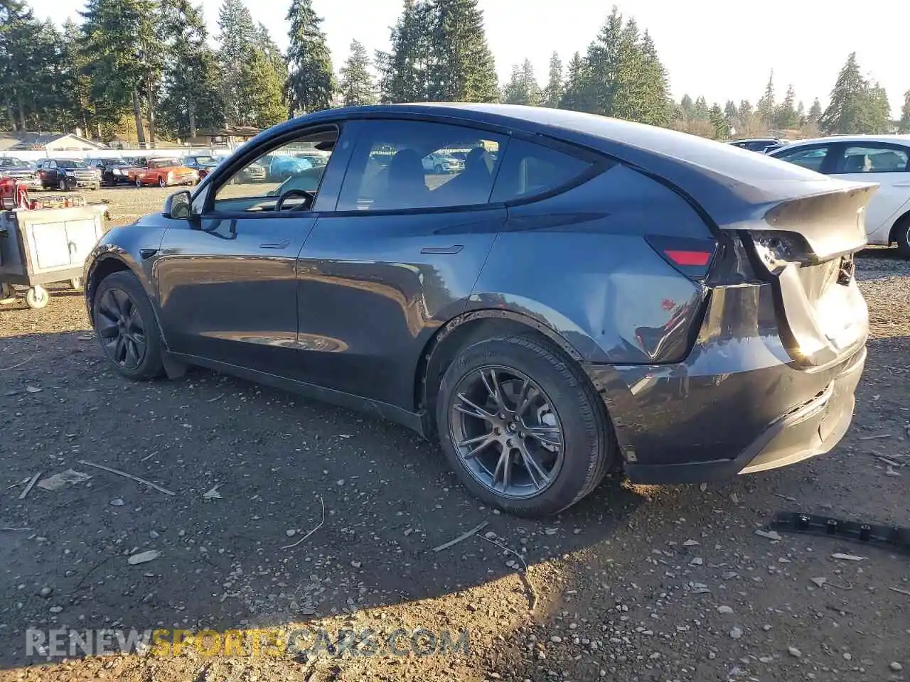 2 fotografías del automóvil dañado 7SAYGDEE9RF205604 TESLA MODEL Y 2024
