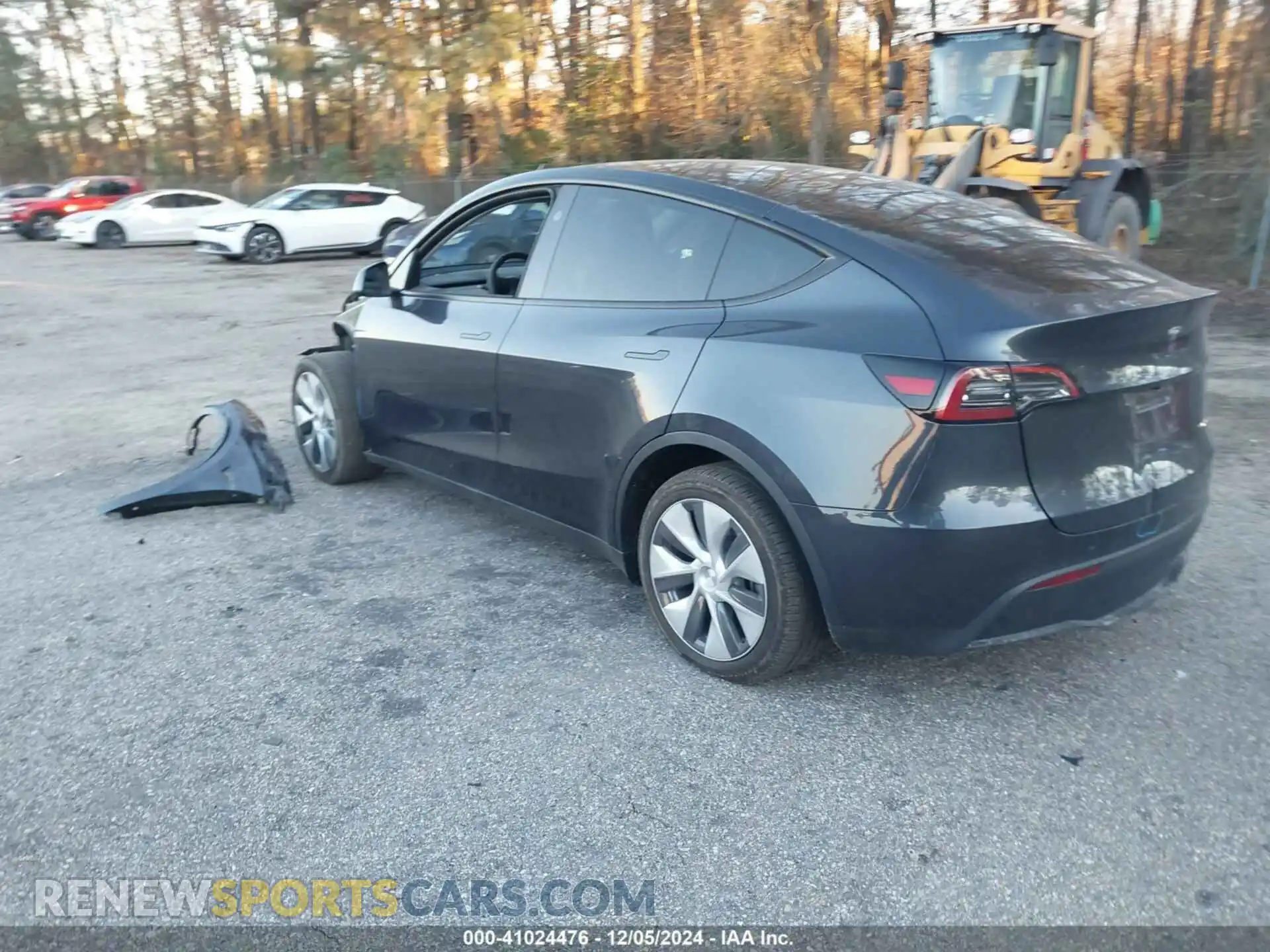 3 fotografías del automóvil dañado 7SAYGDEEXRA227639 TESLA MODEL Y 2024