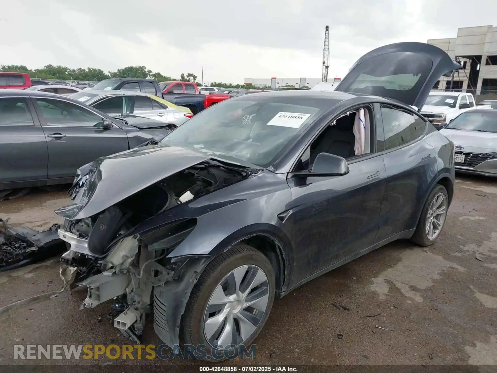 2 Photograph of a damaged car 7SAYGDEEXRA254923 TESLA MODEL Y 2024