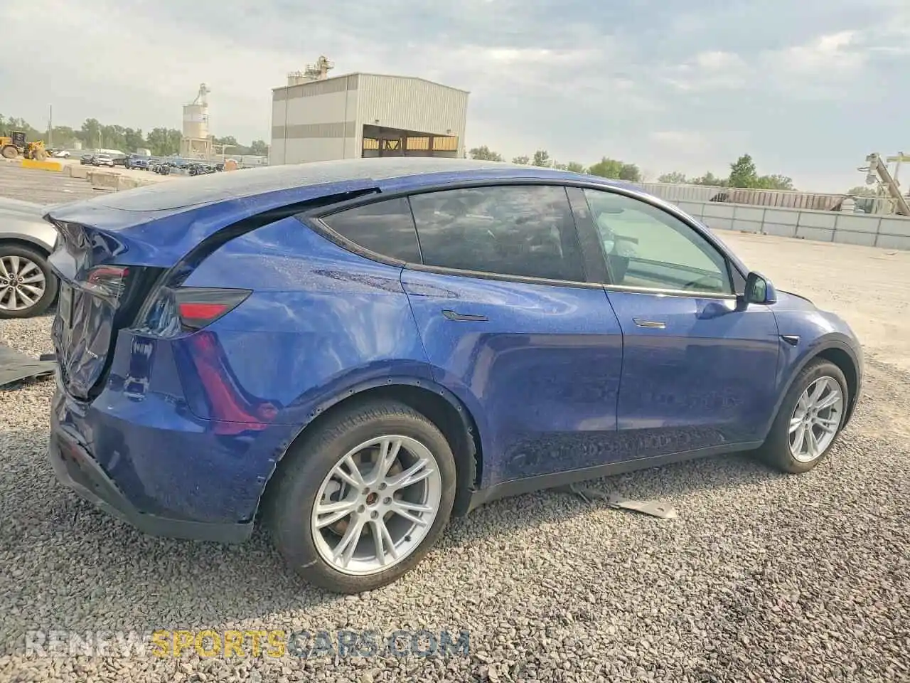 3 fotografías del automóvil dañado 7SAYGDEEXRA279434 TESLA MODEL Y 2024
