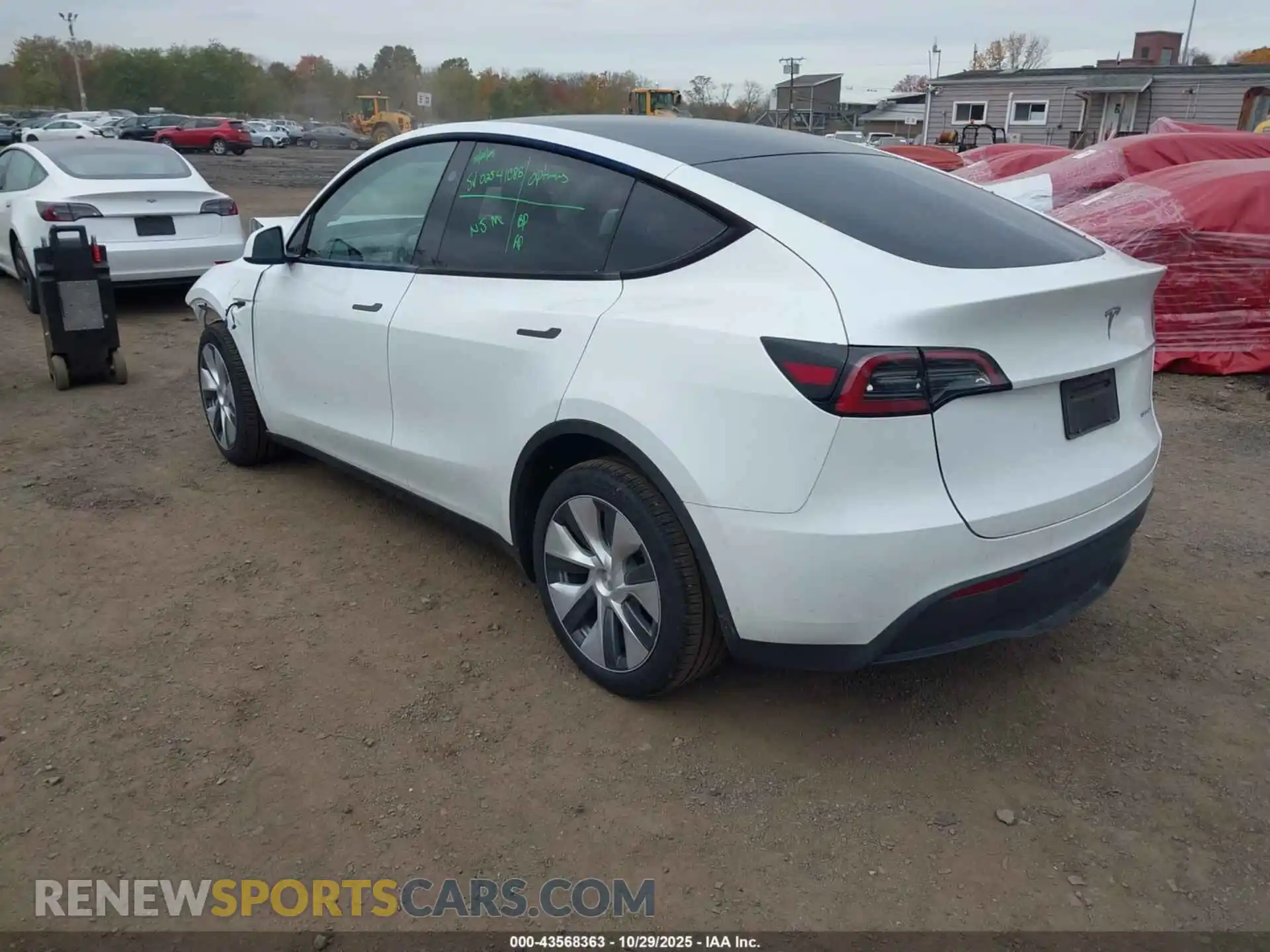 3 Photograph of a damaged car 7SAYGDEEXRA286691 TESLA MODEL Y 2024
