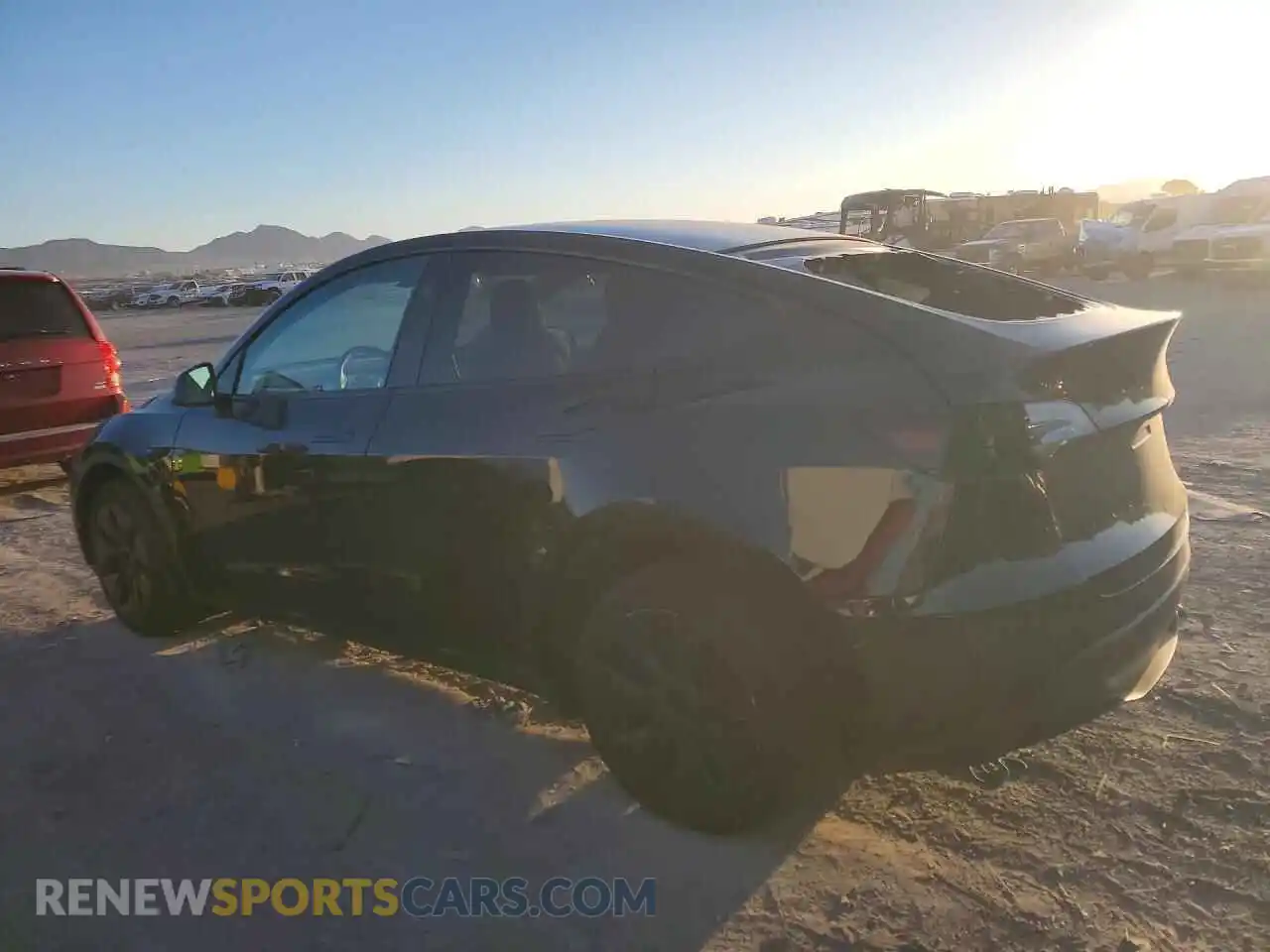 2 Фотография поврежденного автомобиля 7SAYGDEEXRA291261 TESLA MODEL Y 2024
