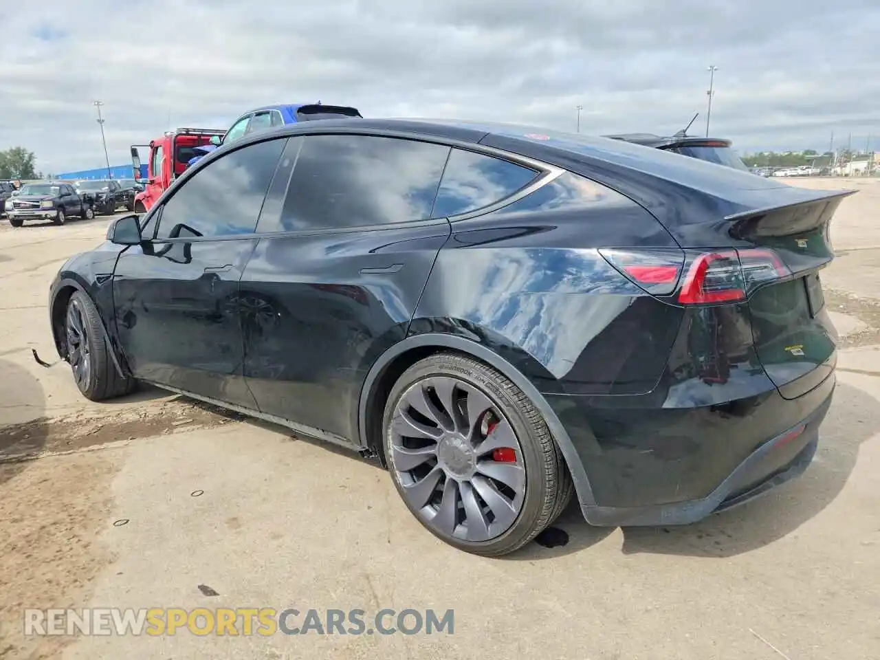 2 Photograph of a damaged car 7SAYGDEF0RA296333 TESLA MODEL Y 2024