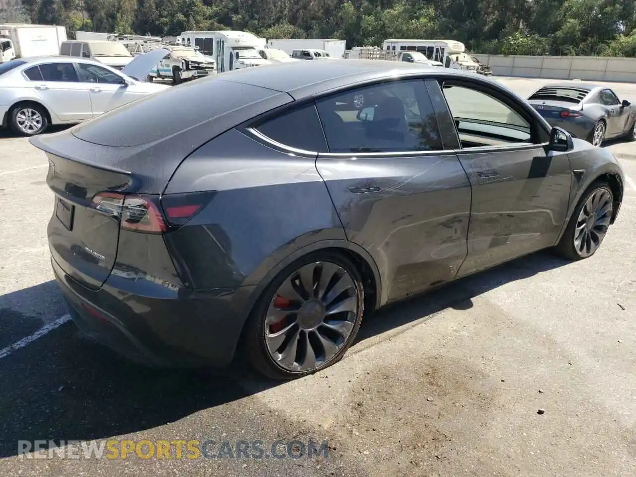 3 Photograph of a damaged car 7SAYGDEF1RF047705 TESLA MODEL Y 2024