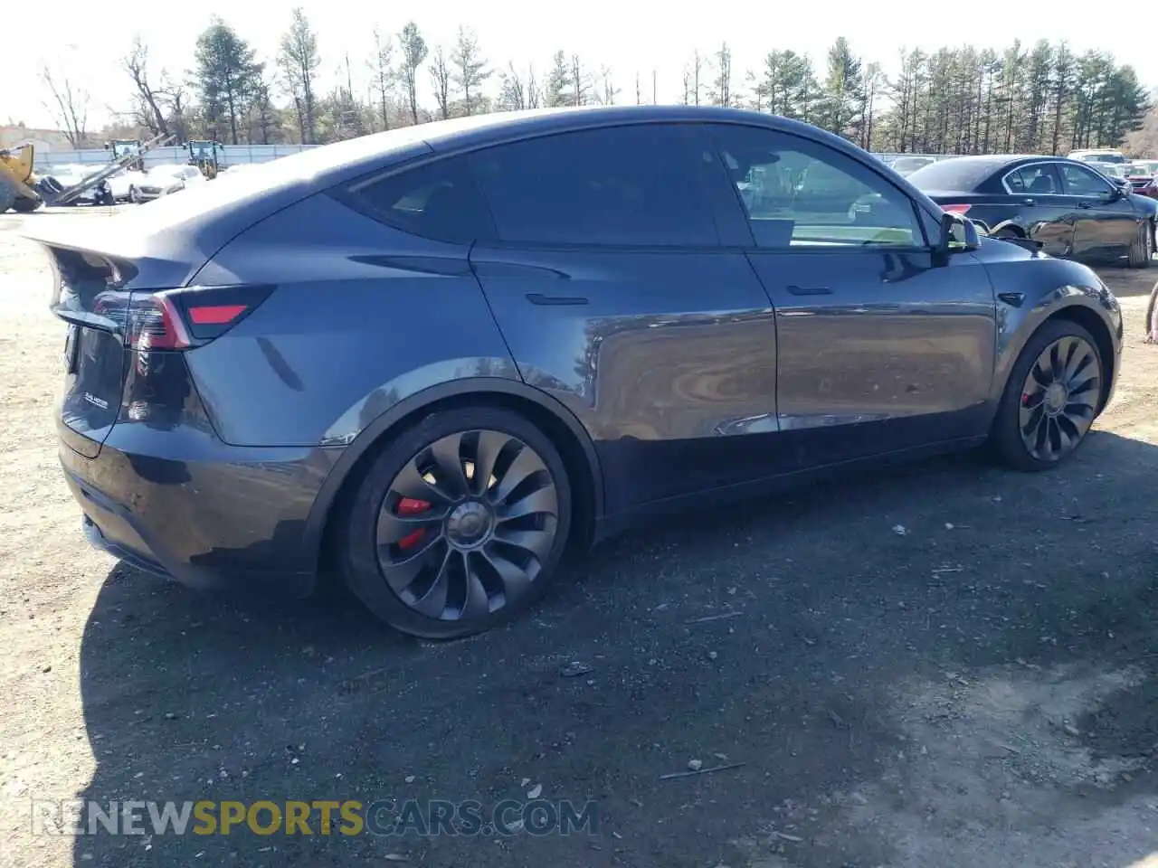 3 Photograph of a damaged car 7SAYGDEF2RA323192 TESLA MODEL Y 2024