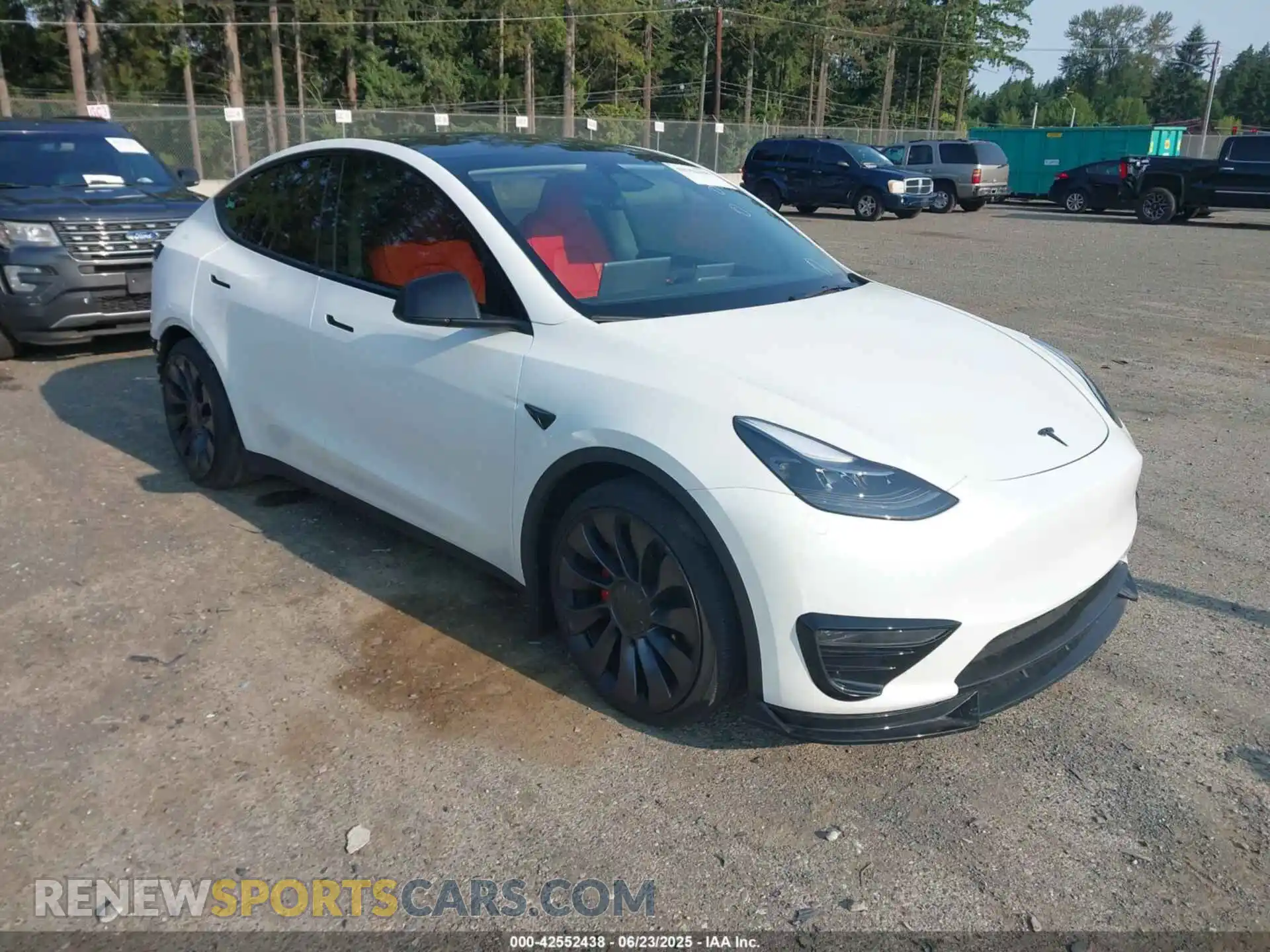 1 Photograph of a damaged car 7SAYGDEF2RF089591 TESLA MODEL Y 2024