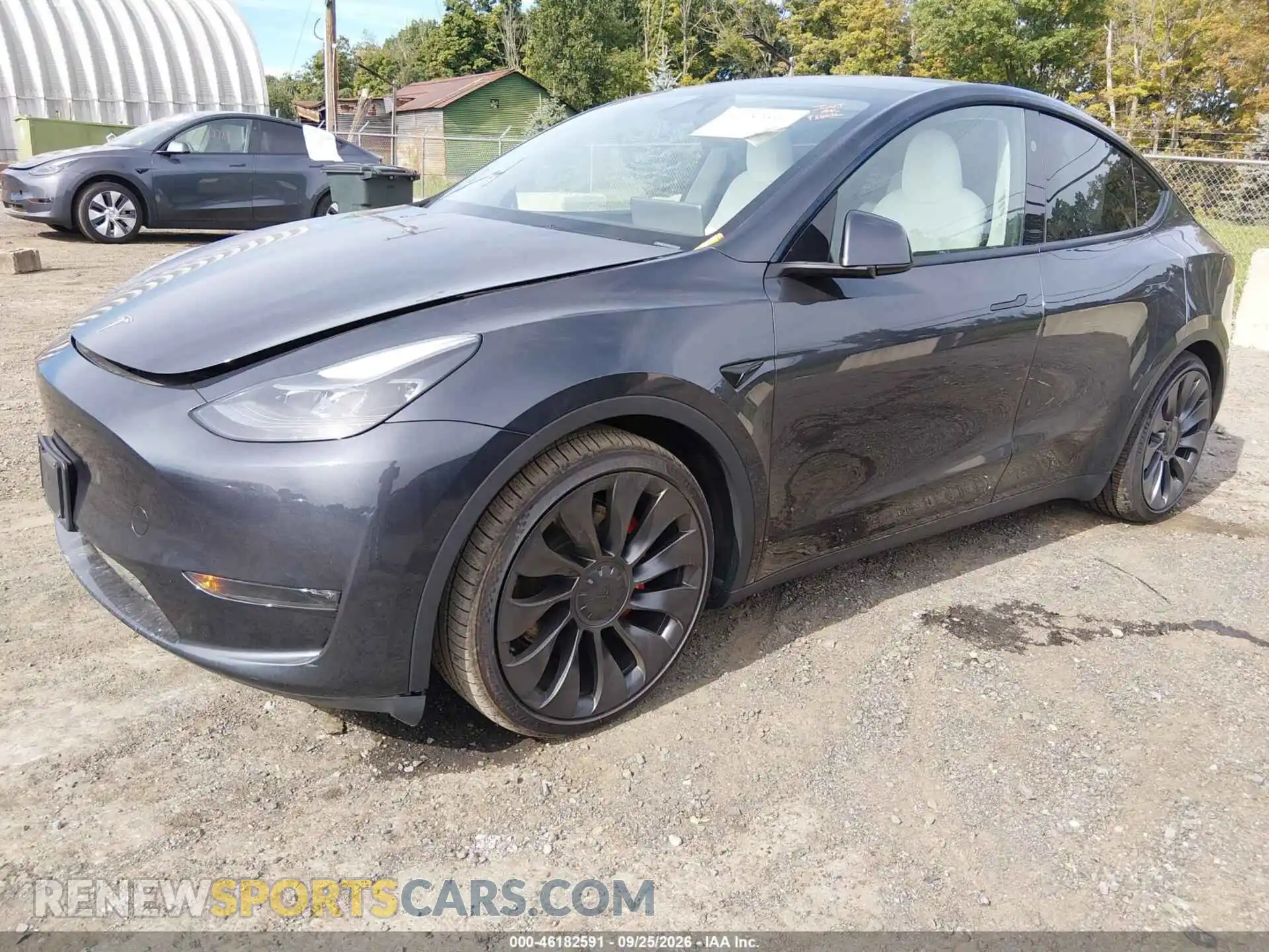 2 Photograph of a damaged car 7SAYGDEF3RA266159 TESLA MODEL Y 2024