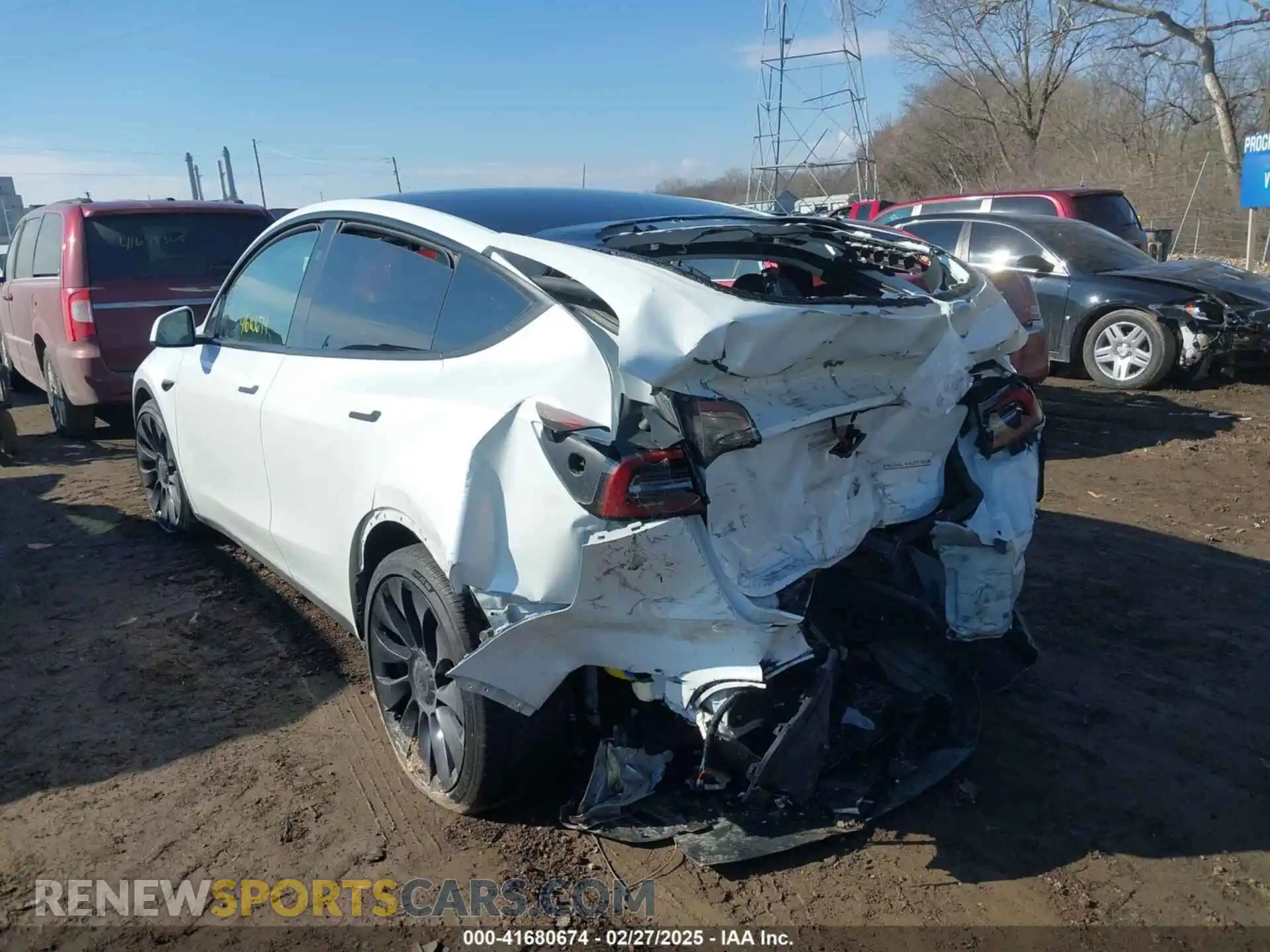 3 Фотография поврежденного автомобиля 7SAYGDEF3RA281969 TESLA MODEL Y 2024