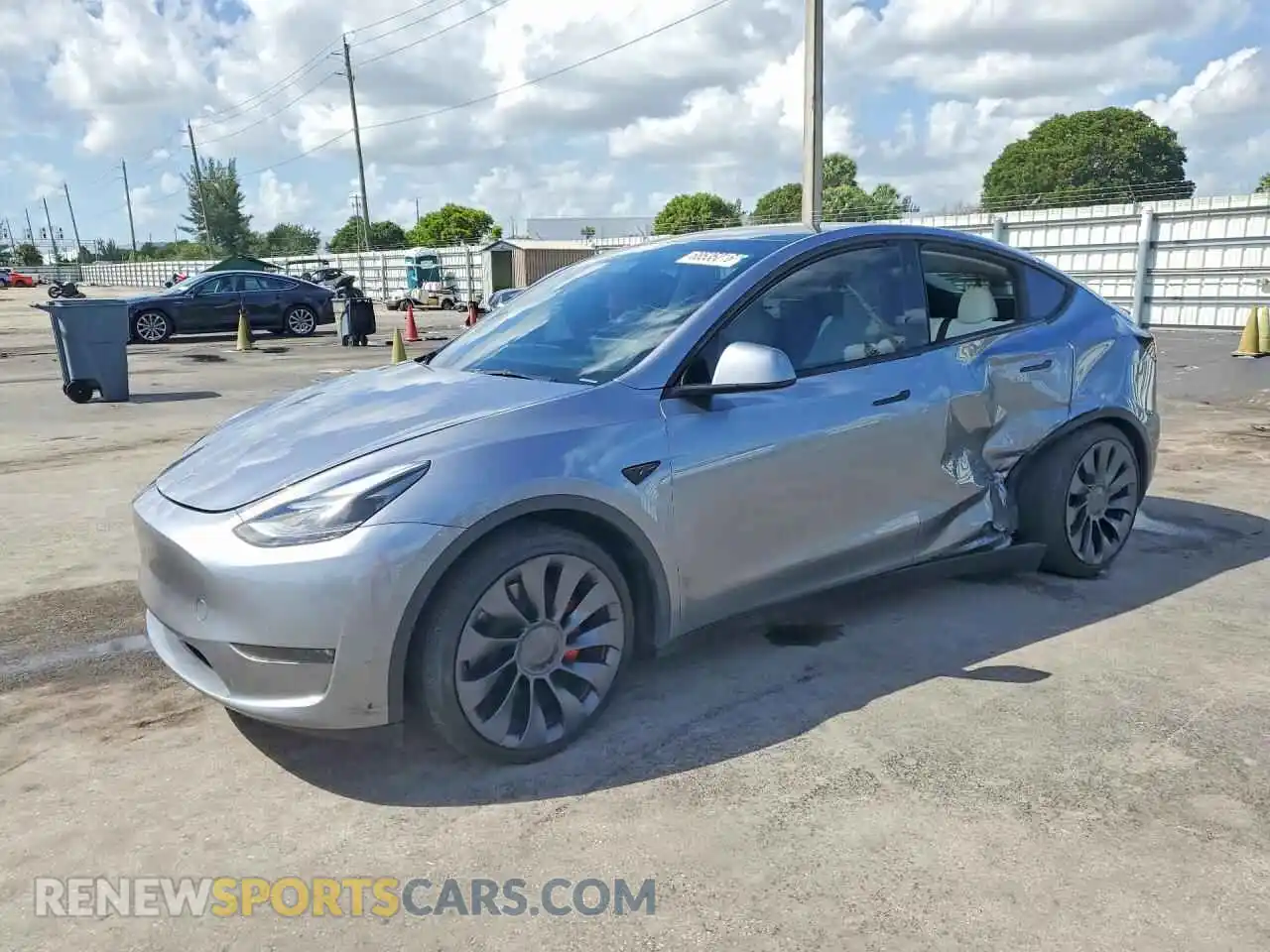 1 Photograph of a damaged car 7SAYGDEF3RA306935 TESLA MODEL Y 2024