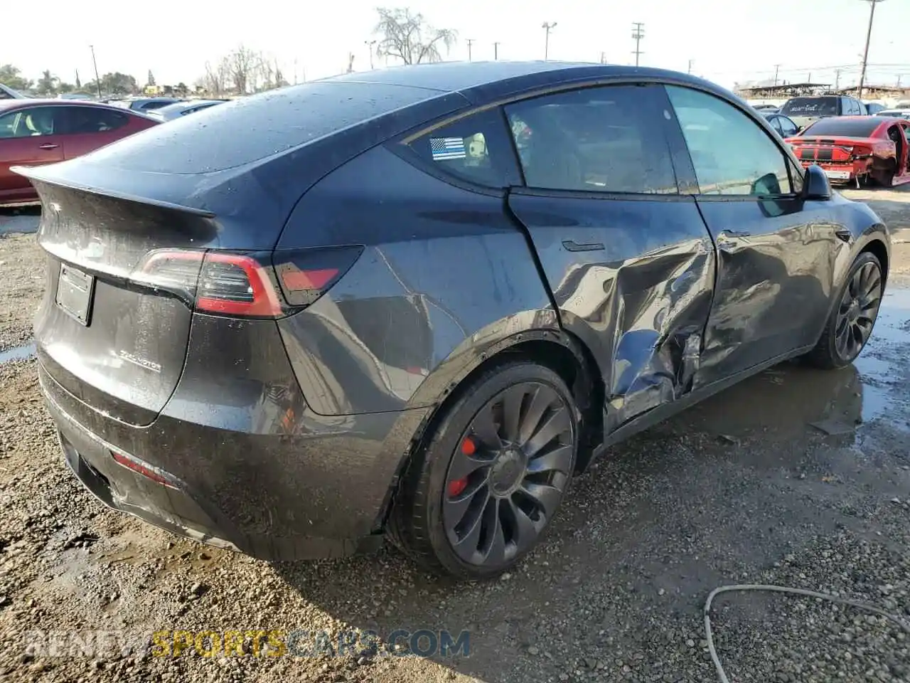3 Photograph of a damaged car 7SAYGDEF3RF049892 TESLA MODEL Y 2024