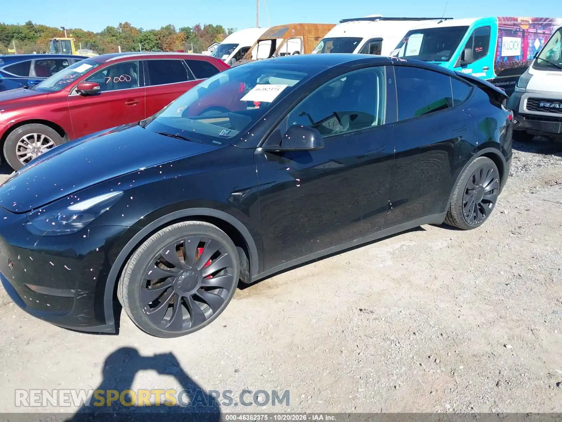 2 Photograph of a damaged car 7SAYGDEF4RA333965 TESLA MODEL Y 2024