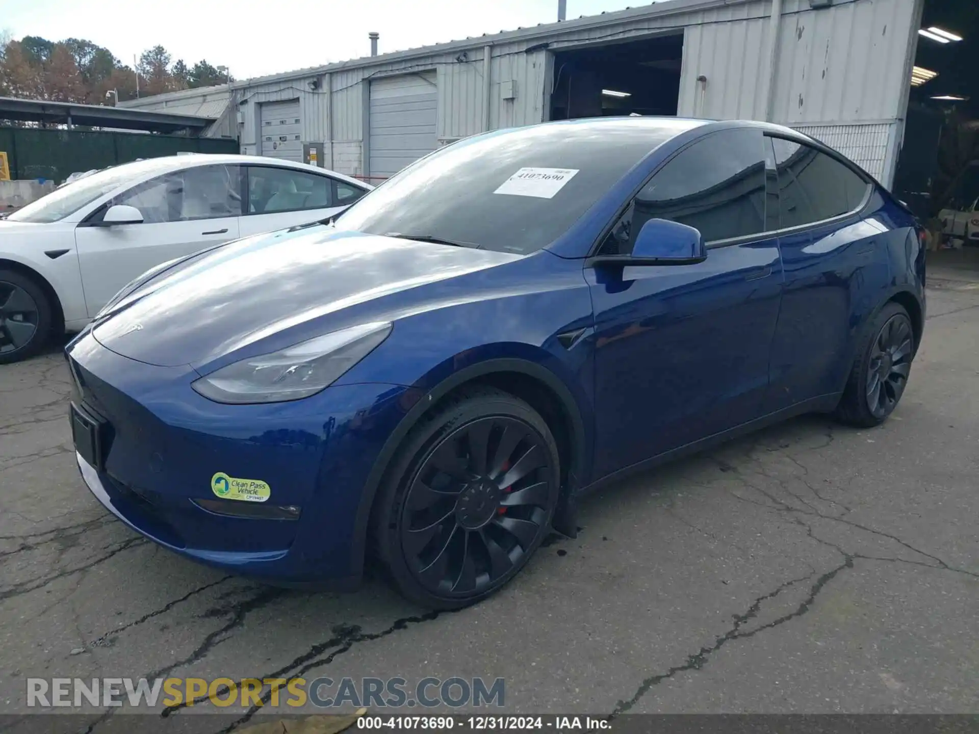 2 Photograph of a damaged car 7SAYGDEF5RF028607 TESLA MODEL Y 2024