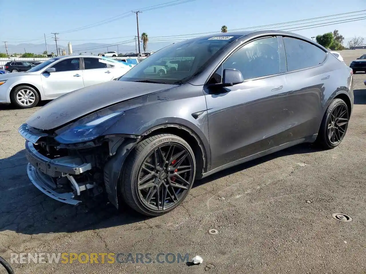1 Photograph of a damaged car 7SAYGDEF5RF053703 TESLA MODEL Y 2024
