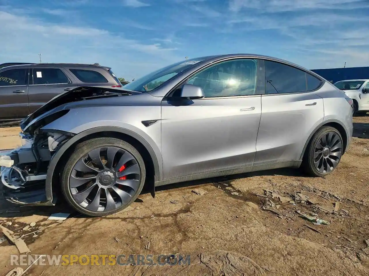 1 Photograph of a damaged car 7SAYGDEF6RA295901 TESLA MODEL Y 2024