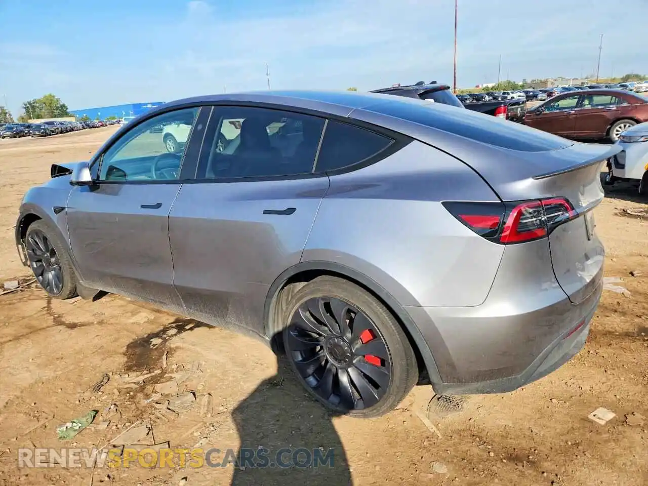 2 Photograph of a damaged car 7SAYGDEF6RA295901 TESLA MODEL Y 2024