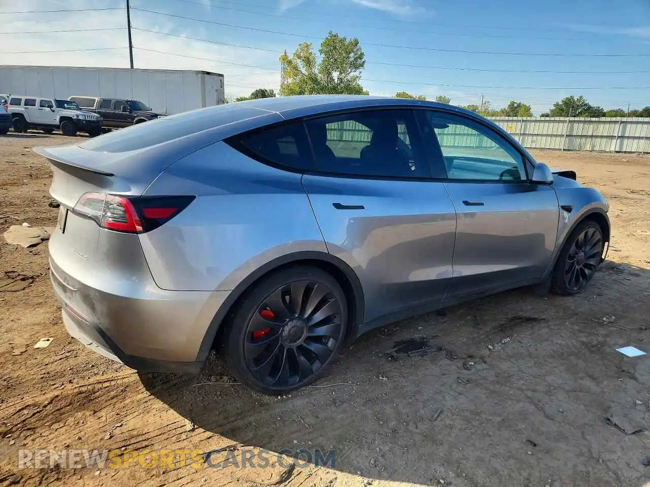 3 Photograph of a damaged car 7SAYGDEF6RA295901 TESLA MODEL Y 2024