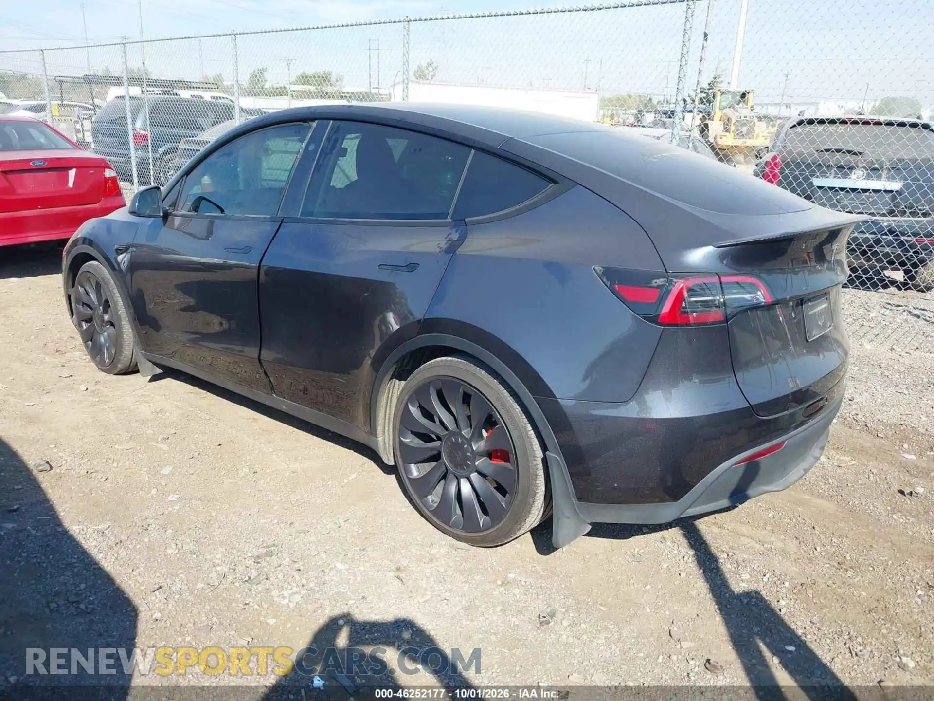 3 Photograph of a damaged car 7SAYGDEF6RA303091 TESLA MODEL Y 2024
