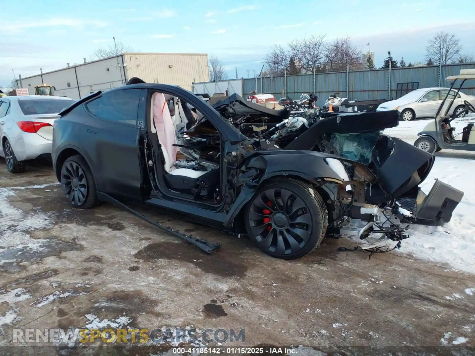 1 Фотография поврежденного автомобиля 7SAYGDEF6RF157939 TESLA MODEL Y 2024