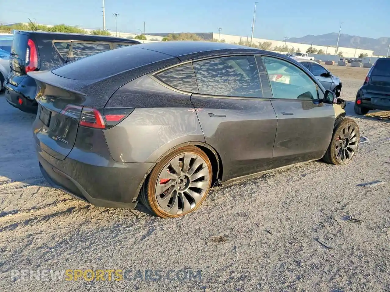 3 Фотография поврежденного автомобиля 7SAYGDEF6RF177530 TESLA MODEL Y 2024