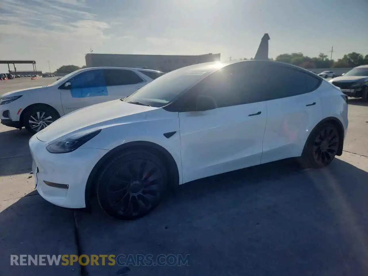 1 Фотография поврежденного автомобиля 7SAYGDEF7RA294692 TESLA MODEL Y 2024