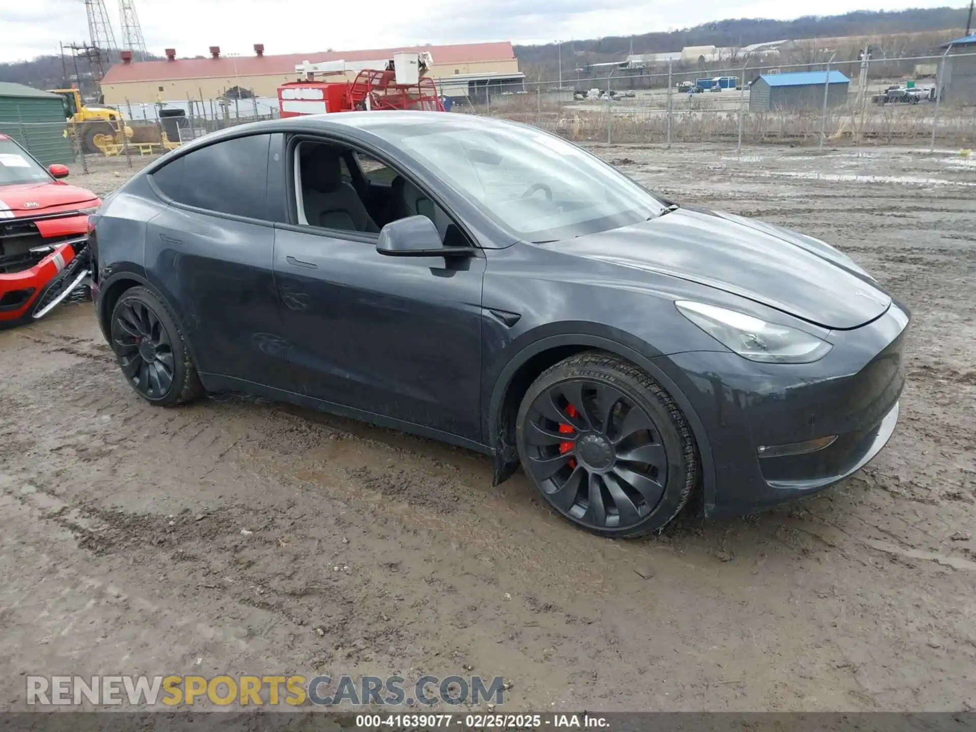1 Photograph of a damaged car 7SAYGDEF7RF020203 TESLA MODEL Y 2024