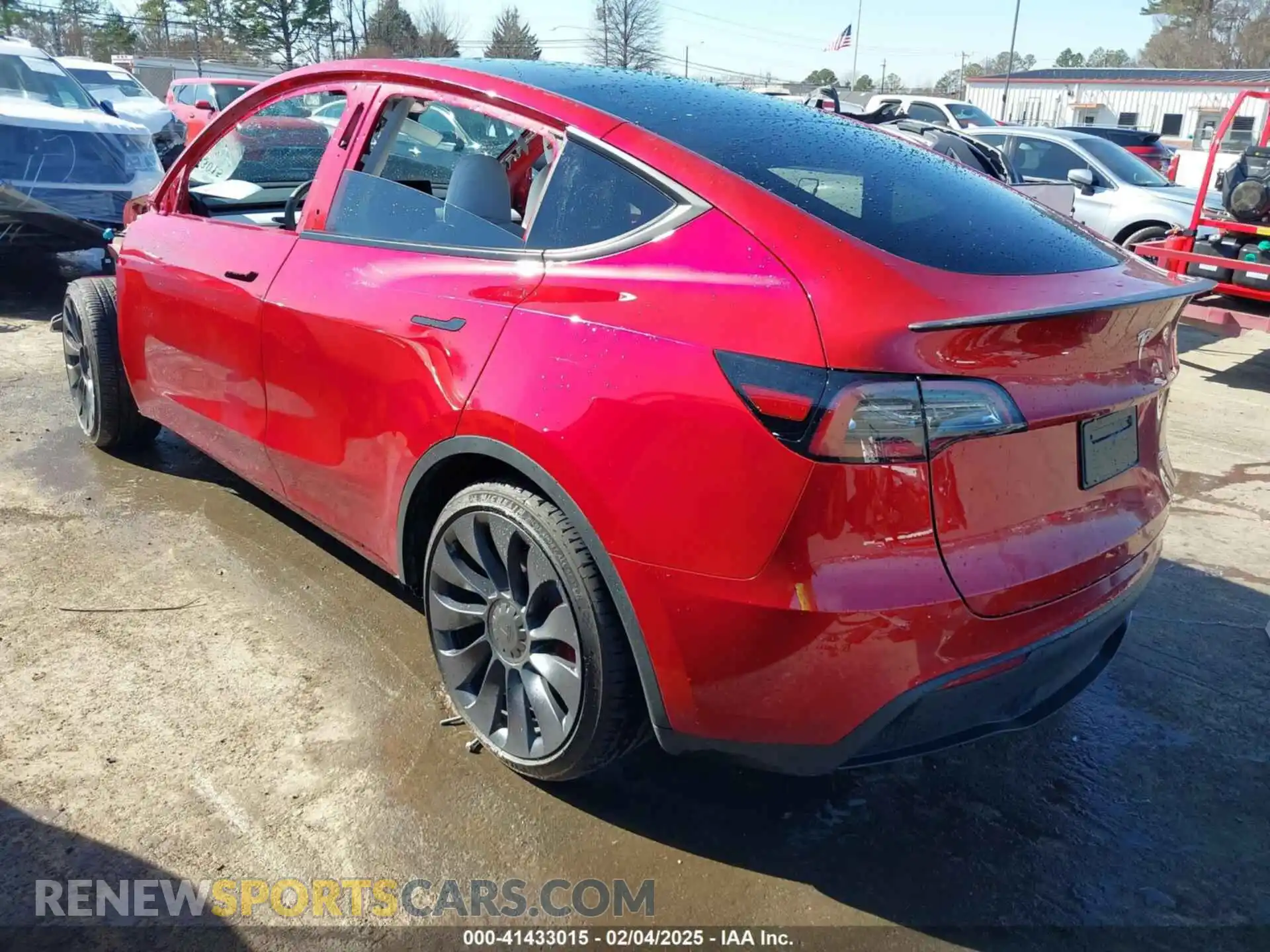 3 Photograph of a damaged car 7SAYGDEF7RF029774 TESLA MODEL Y 2024