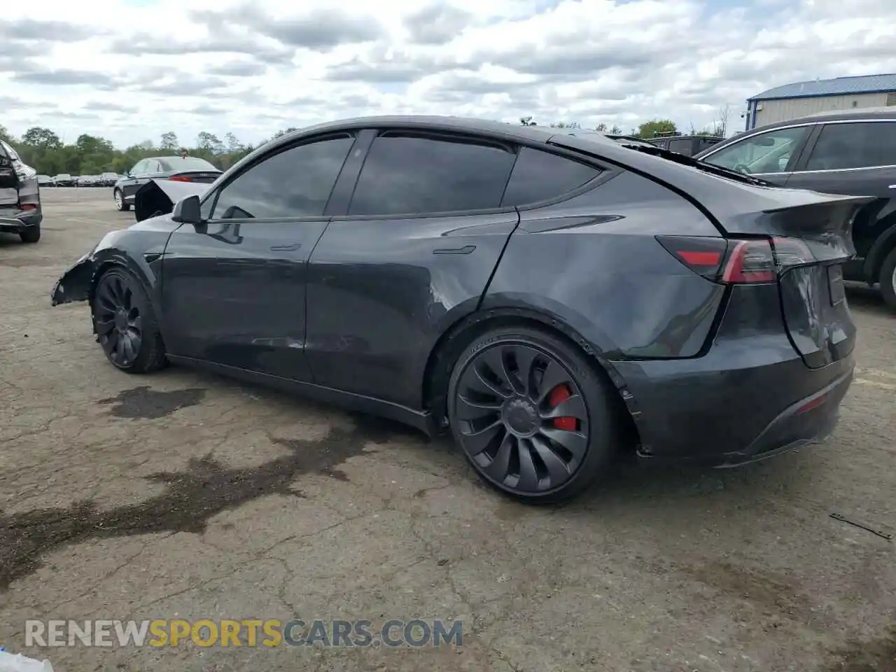2 Photograph of a damaged car 7SAYGDEF7RF049037 TESLA MODEL Y 2024