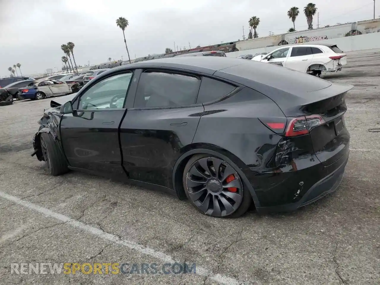 2 Photograph of a damaged car 7SAYGDEF8RA295575 TESLA MODEL Y 2024
