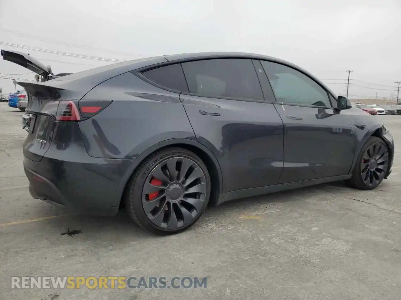 3 Photograph of a damaged car 7SAYGDEF8RF024552 TESLA MODEL Y 2024