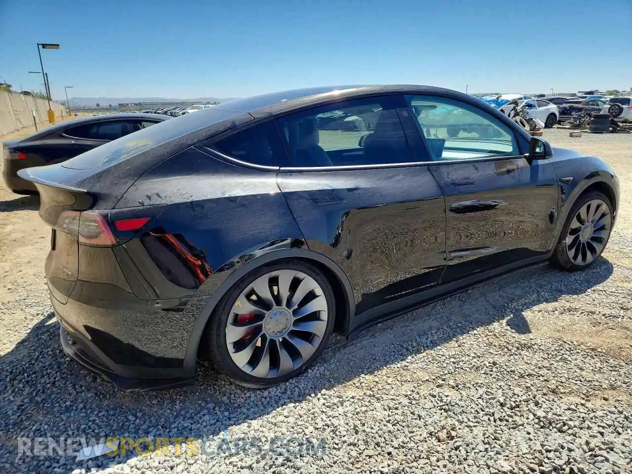3 fotografías del automóvil dañado 7SAYGDEF8RF132993 TESLA MODEL Y 2024