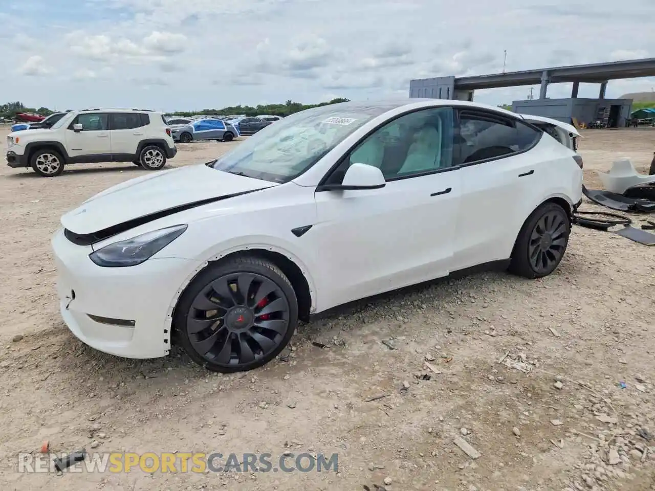 1 fotografías del automóvil dañado 7SAYGDEF9RF040825 TESLA MODEL Y 2024
