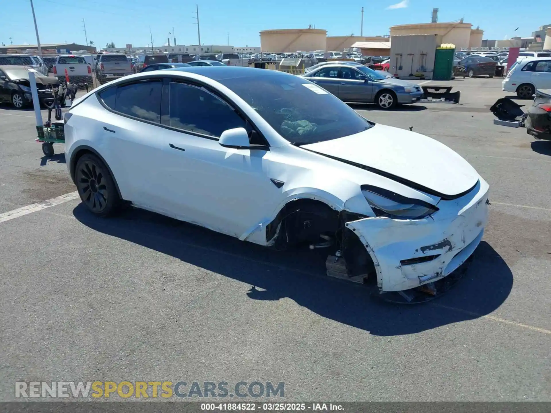 1 Фотография поврежденного автомобиля 7SAYGDEF9RF062033 TESLA MODEL Y 2024