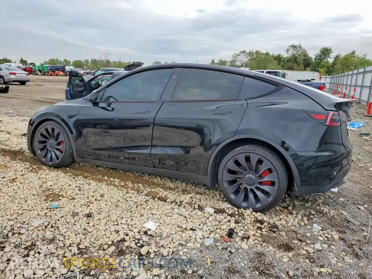 2 Фотография поврежденного автомобиля 7SAYGDEFXRA275473 TESLA MODEL Y 2024