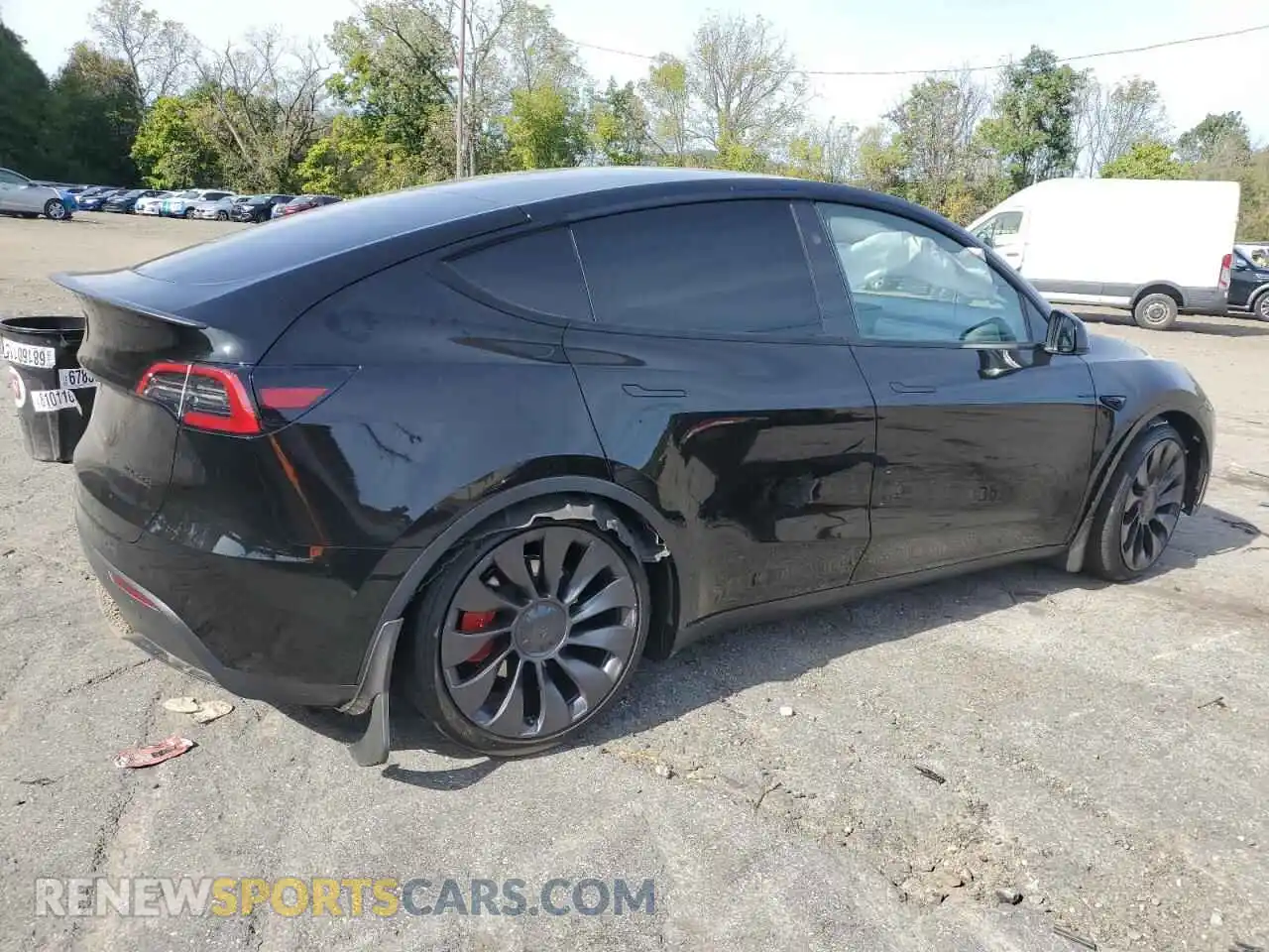3 Photograph of a damaged car 7SAYGDEFXRA303451 TESLA MODEL Y 2024