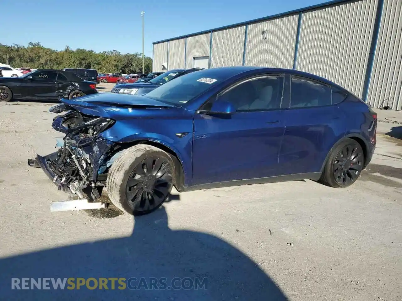 1 Photograph of a damaged car 7SAYGDEFXRF020390 TESLA MODEL Y 2024