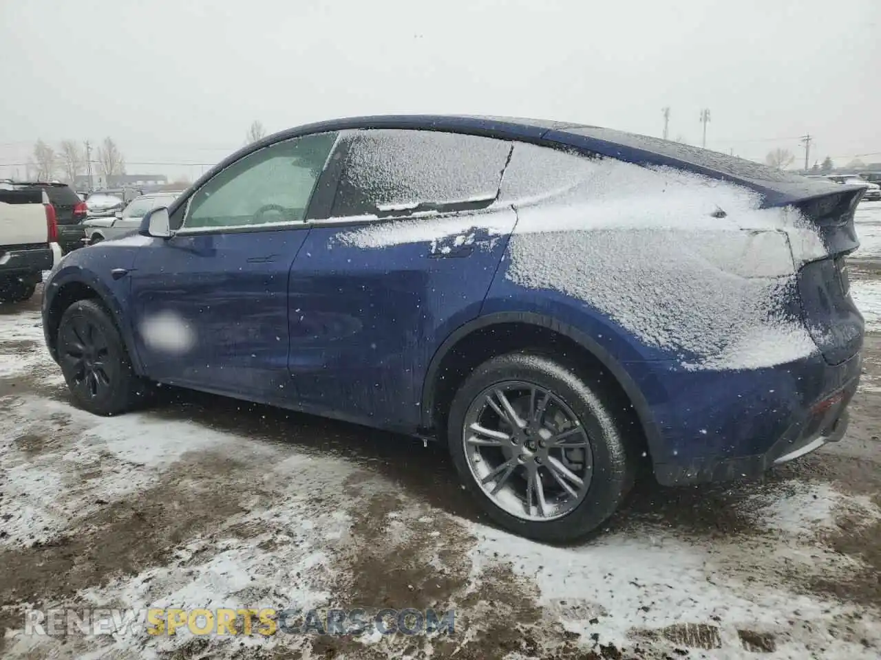 2 Photograph of a damaged car LRWYGDEE3RC661444 TESLA MODEL Y 2024
