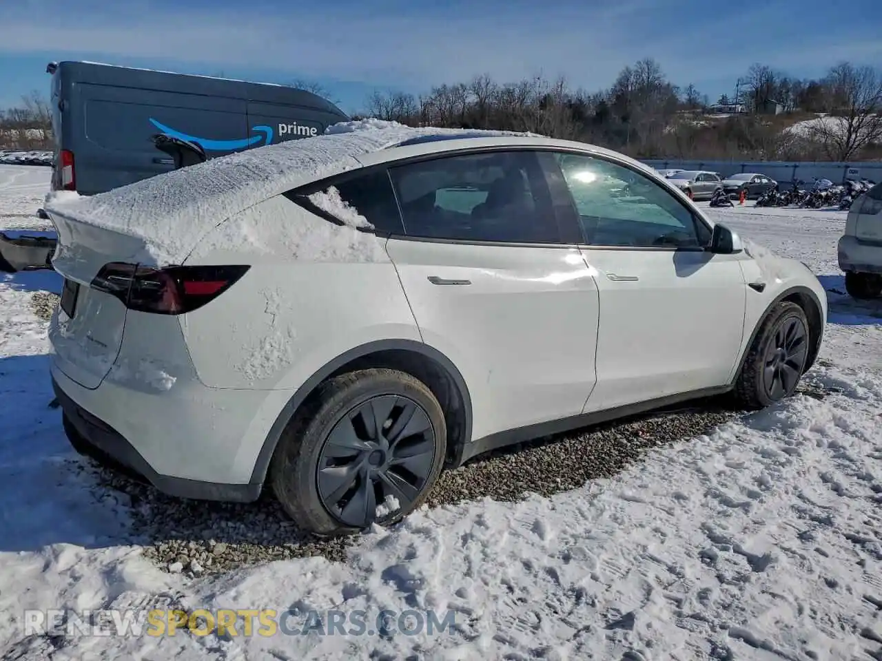 3 Photograph of a damaged car 7SAYGAEE0SF244828 TESLA MODEL Y 2025