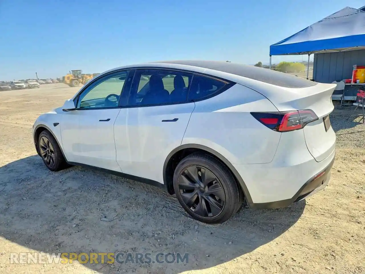 2 fotografías del automóvil dañado 7SAYGAEE0SF249043 TESLA MODEL Y 2025