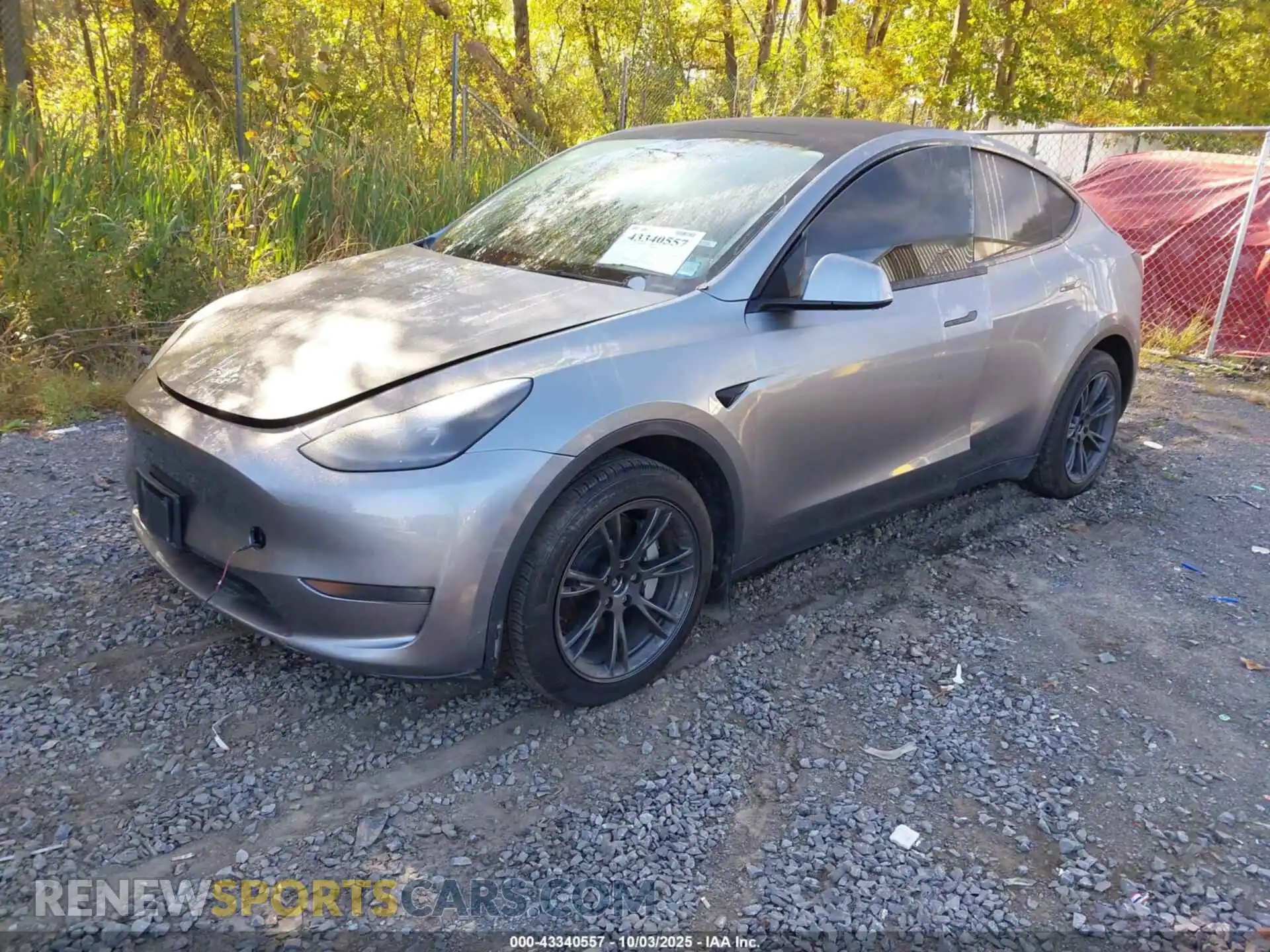 2 Photograph of a damaged car 7SAYGAEE1SF221655 TESLA MODEL Y 2025