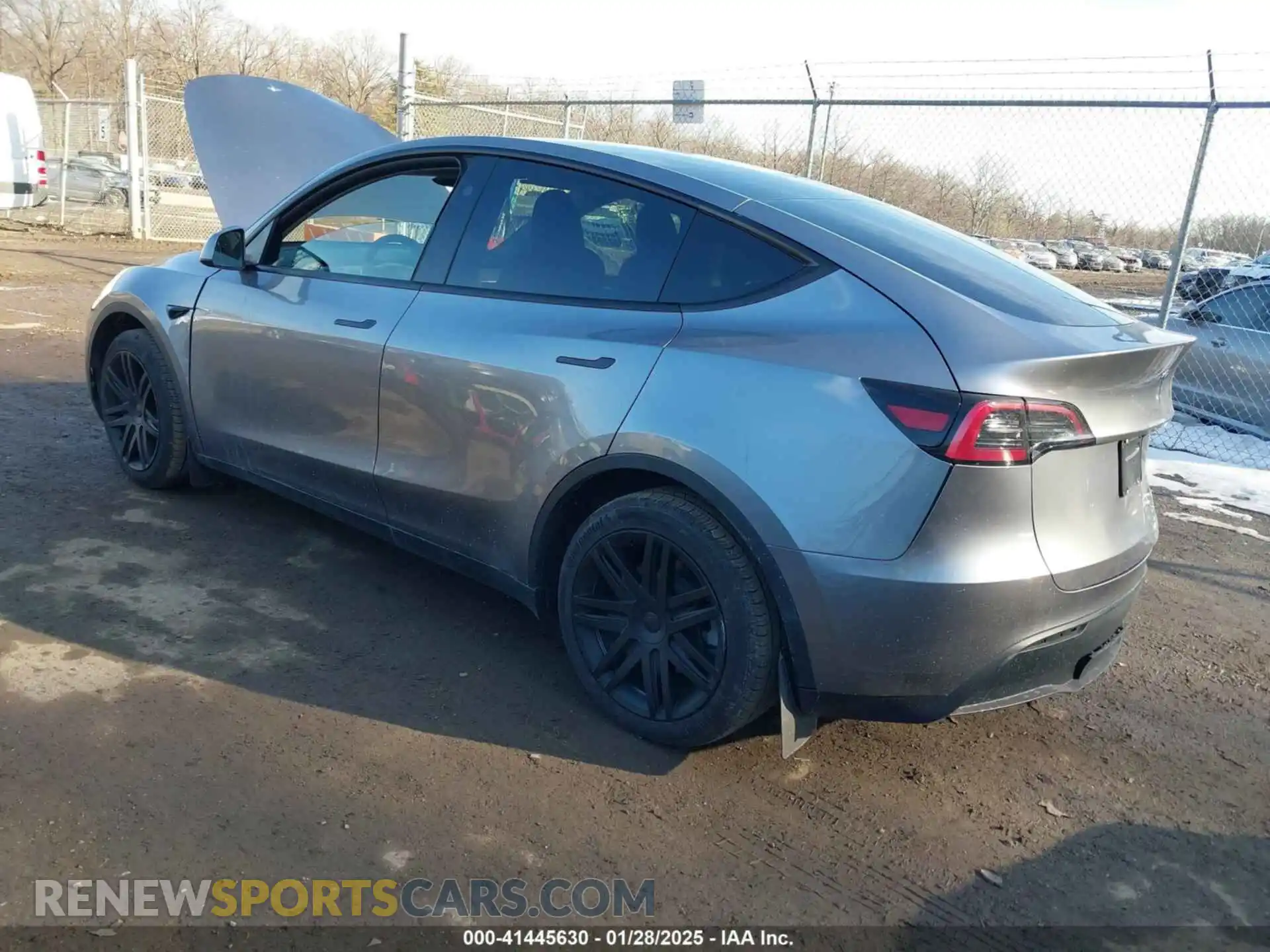 3 Photograph of a damaged car 7SAYGAEE2SF289611 TESLA MODEL Y 2025
