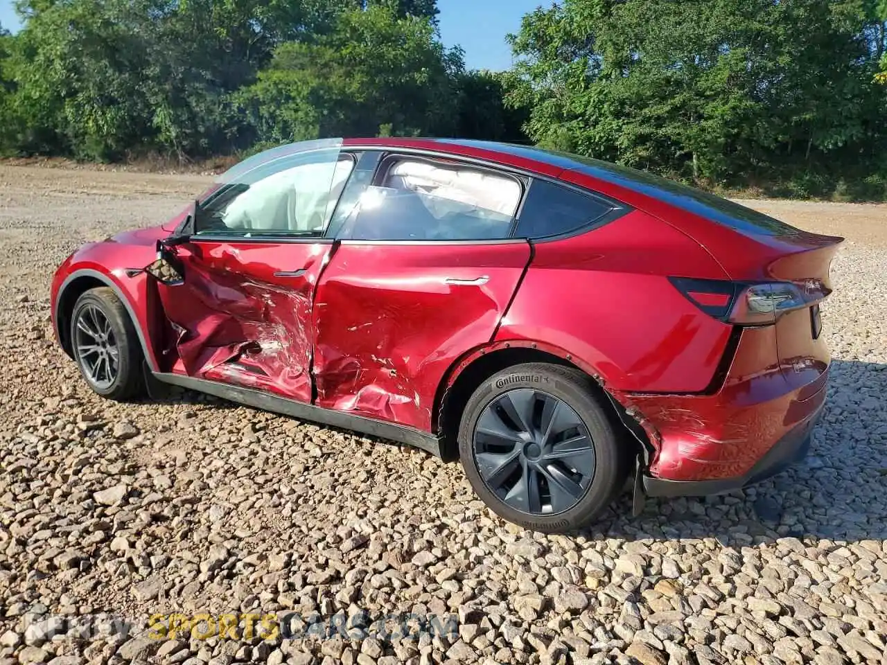 2 fotografías del automóvil dañado 7SAYGAEE4SF218085 TESLA MODEL Y 2025