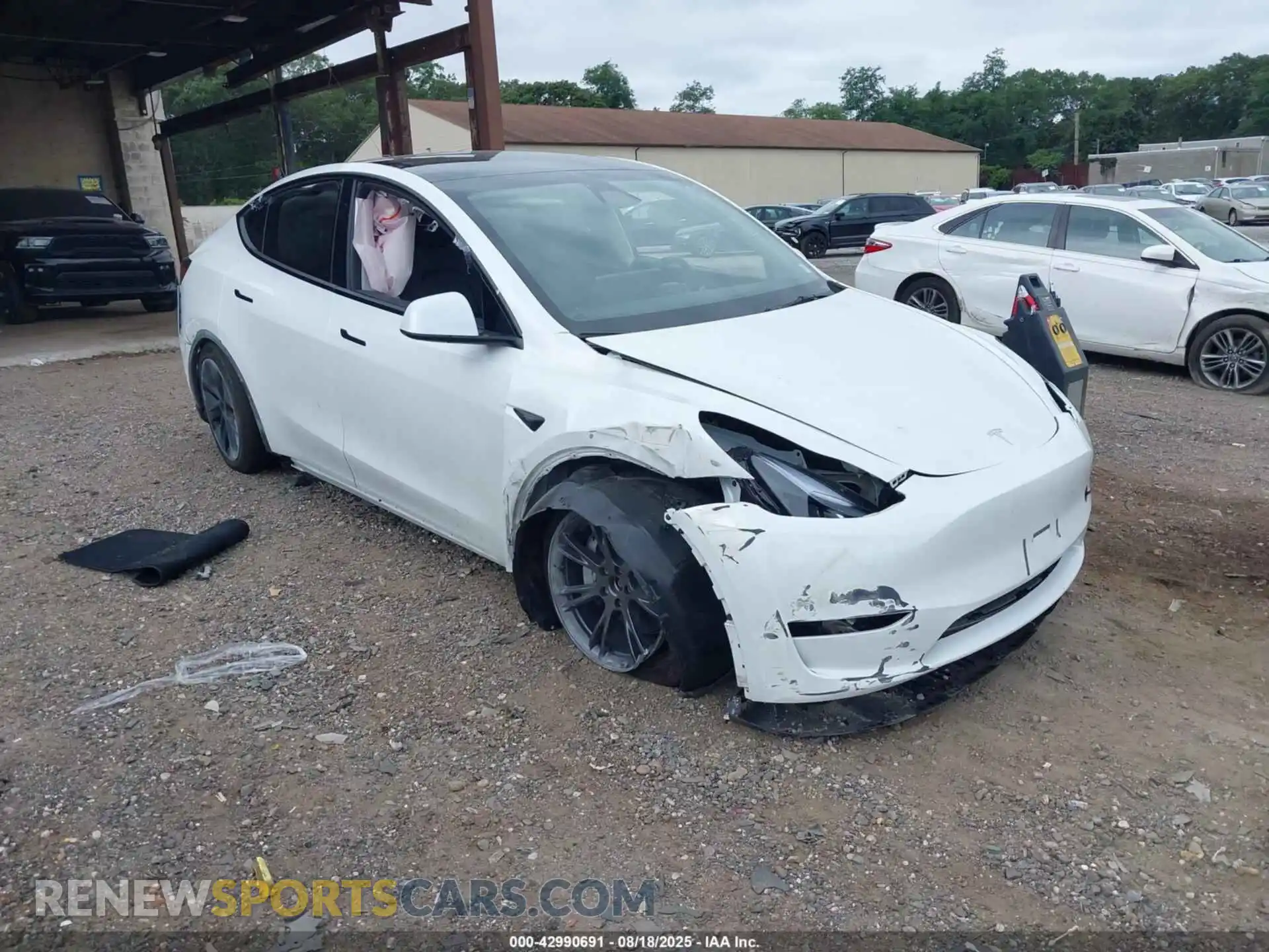 1 Photograph of a damaged car 7SAYGAEE4SF295362 TESLA MODEL Y 2025