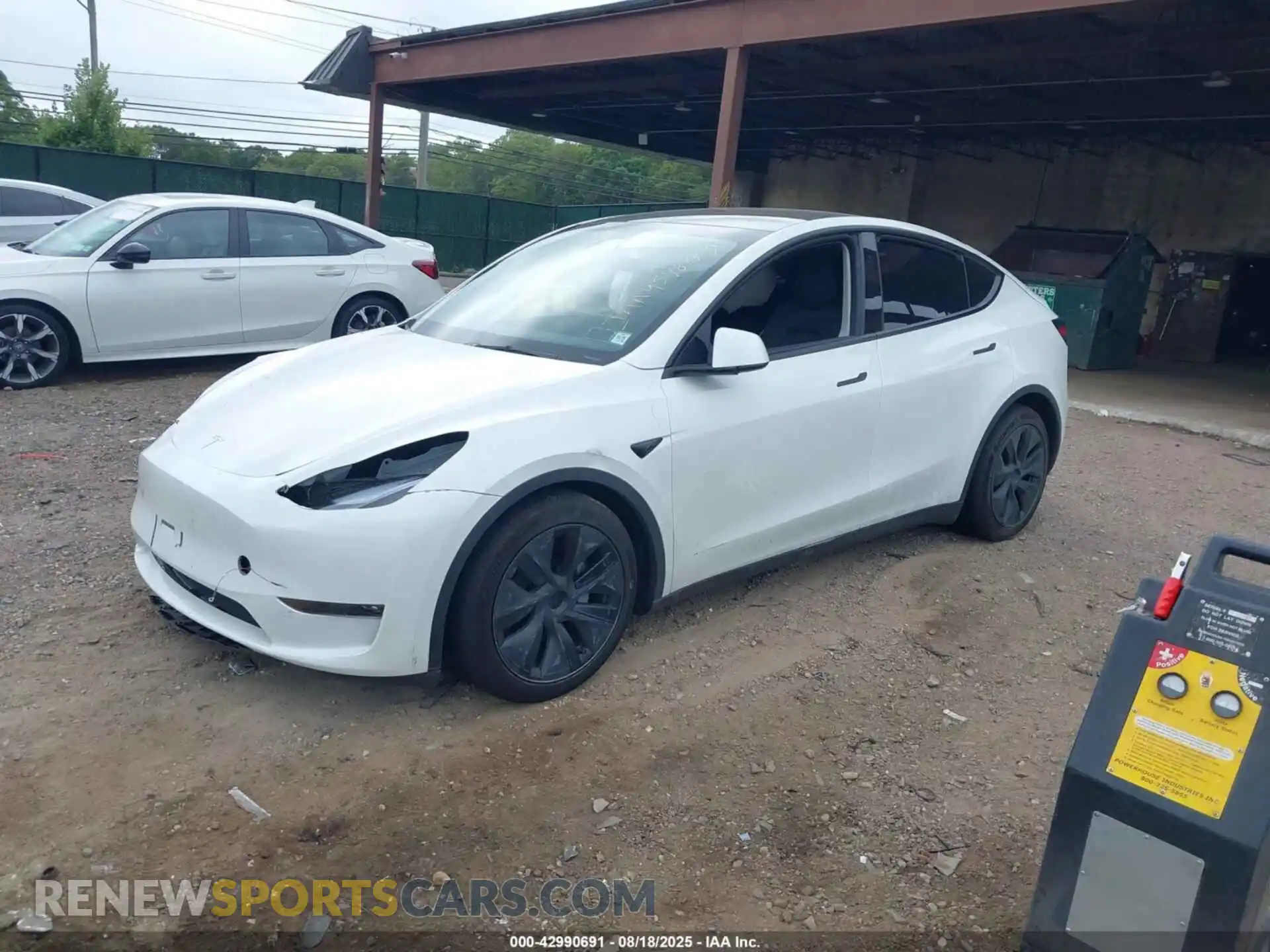 2 Photograph of a damaged car 7SAYGAEE4SF295362 TESLA MODEL Y 2025