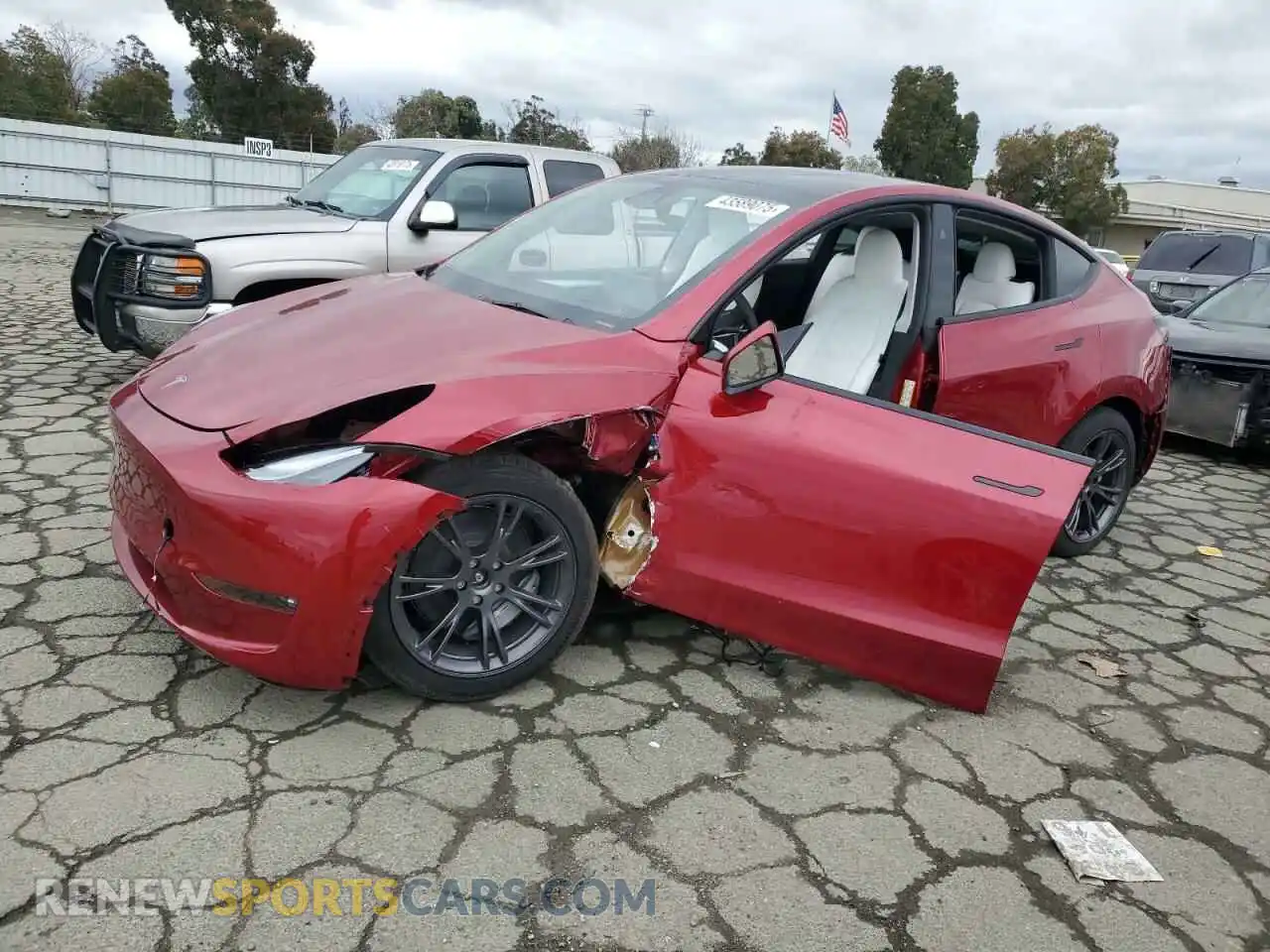 1 Photograph of a damaged car 7SAYGAEE6SF264050 TESLA MODEL Y 2025