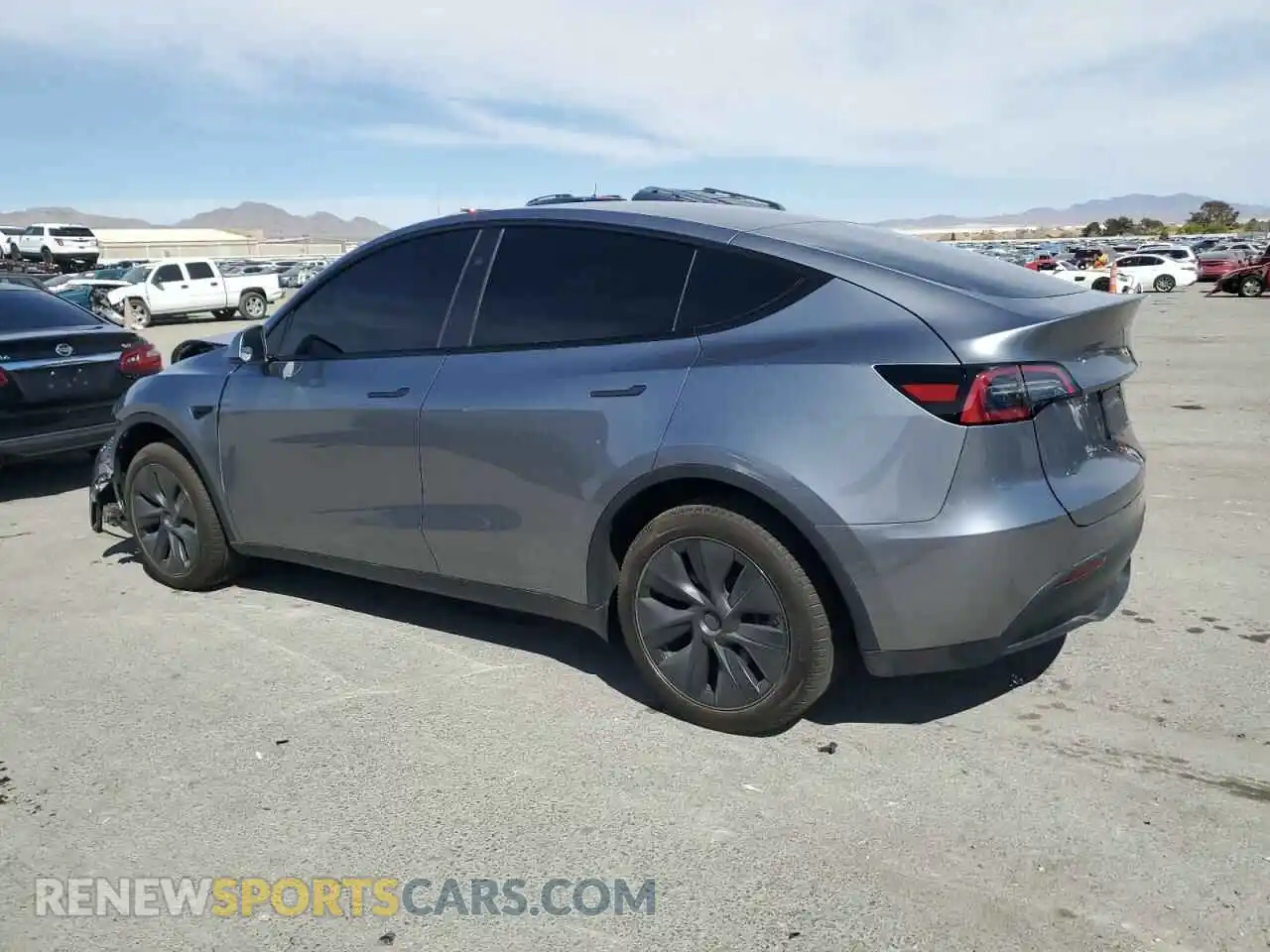 2 fotografías del automóvil dañado 7SAYGAEE6SF304434 TESLA MODEL Y 2025