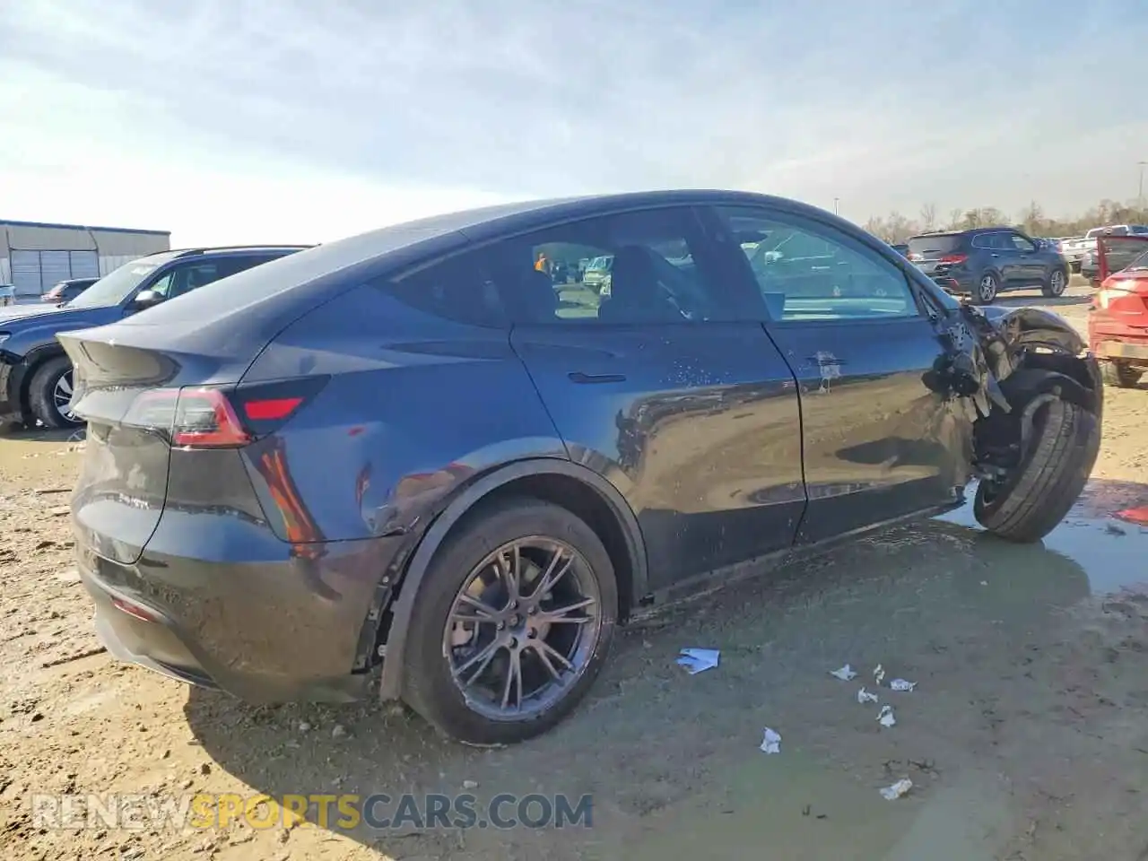 3 Photograph of a damaged car 7SAYGAEE8SF266074 TESLA MODEL Y 2025
