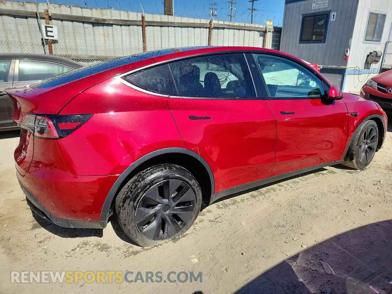 3 Photograph of a damaged car 7SAYGAEE9SF263023 TESLA MODEL Y 2025