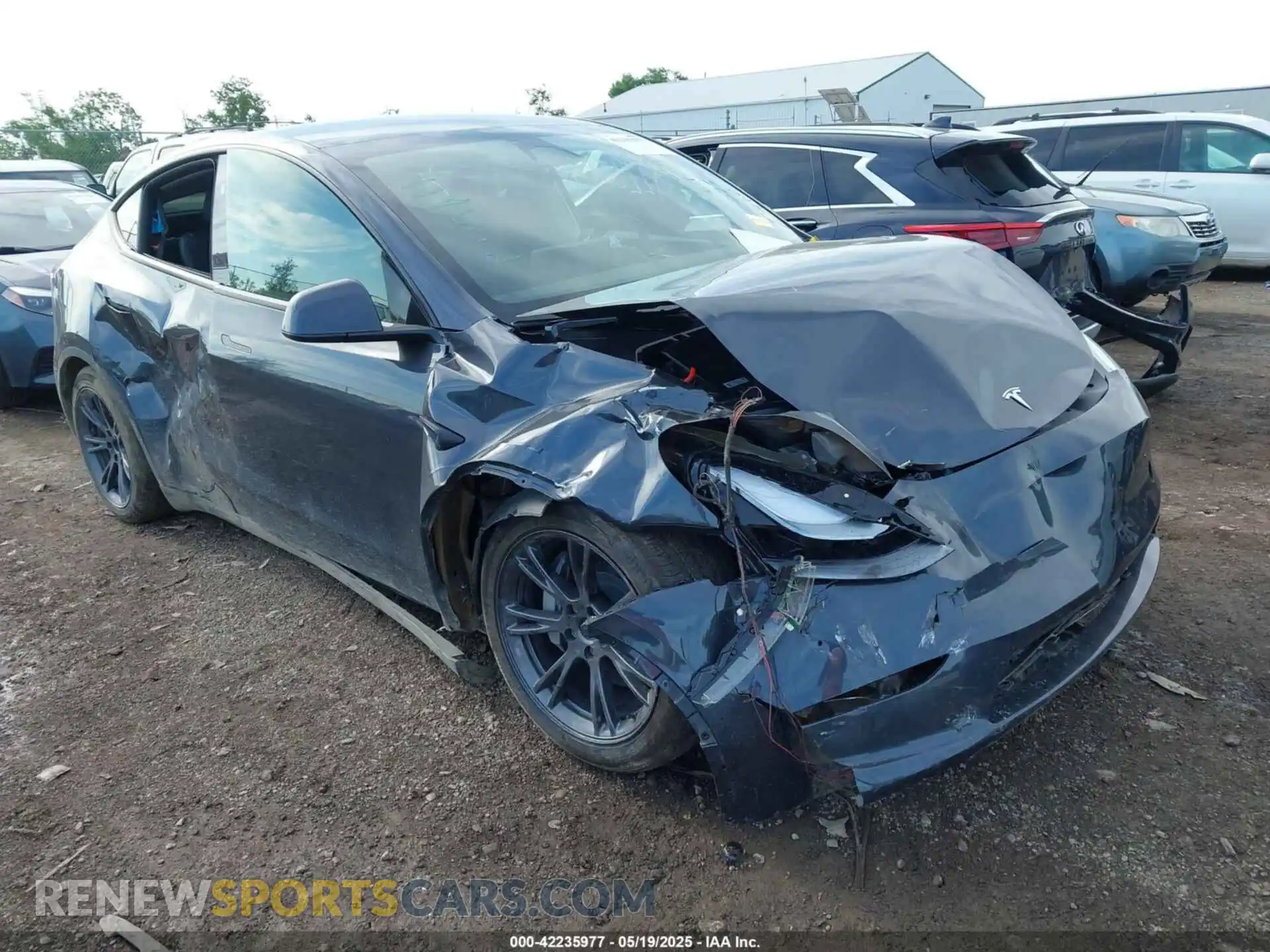 1 Photograph of a damaged car 7SAYGAEE9SF287905 TESLA MODEL Y 2025